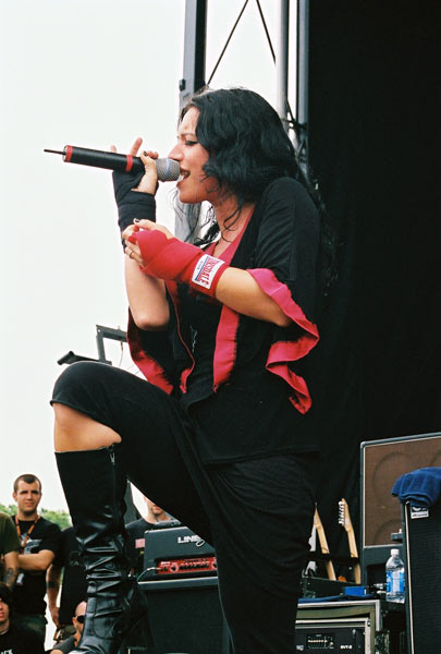 Lacuna Coil @ Ozzfest 2004 (Mansfield, MA)